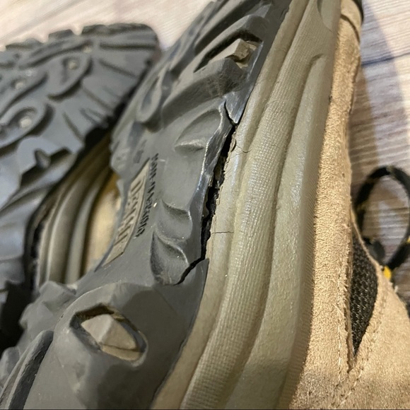 DENALI Brown Hiking Shoes - Picture 8 of 10